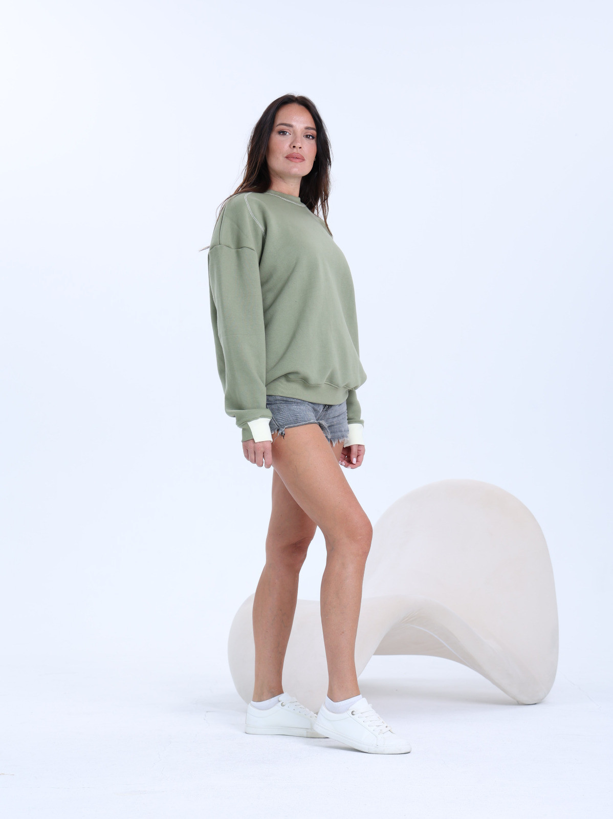 SAGE & CO Women Relaxed Crewneck – Olive