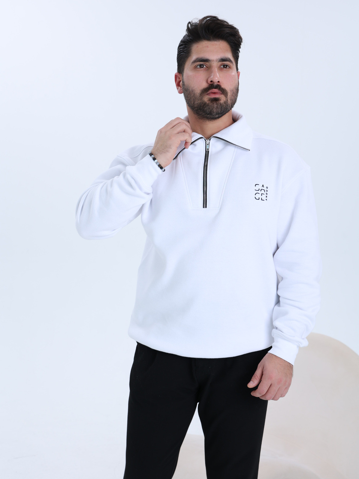 SAGE & CO Half-Zip Top – White